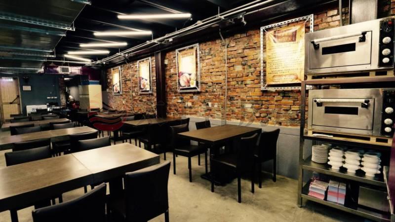 三和熱閙夜市透天店